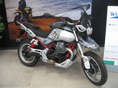 Moto Guzzi V85 TT (2024 - 26) nuova