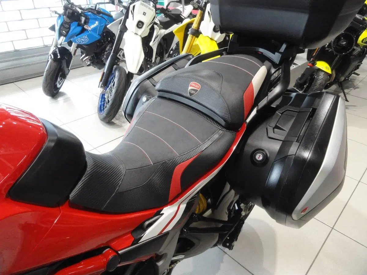 Ducati Multistrada 1200 S (2015 - 17) (6)