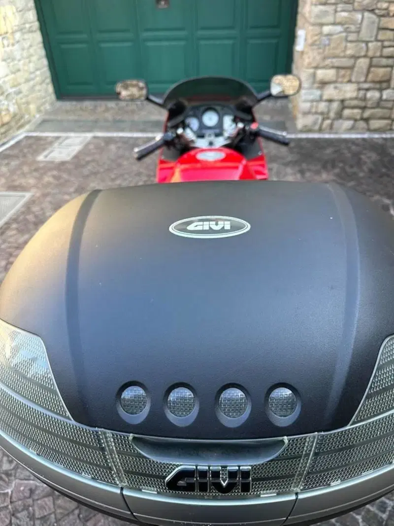Honda VFR 800 (8)