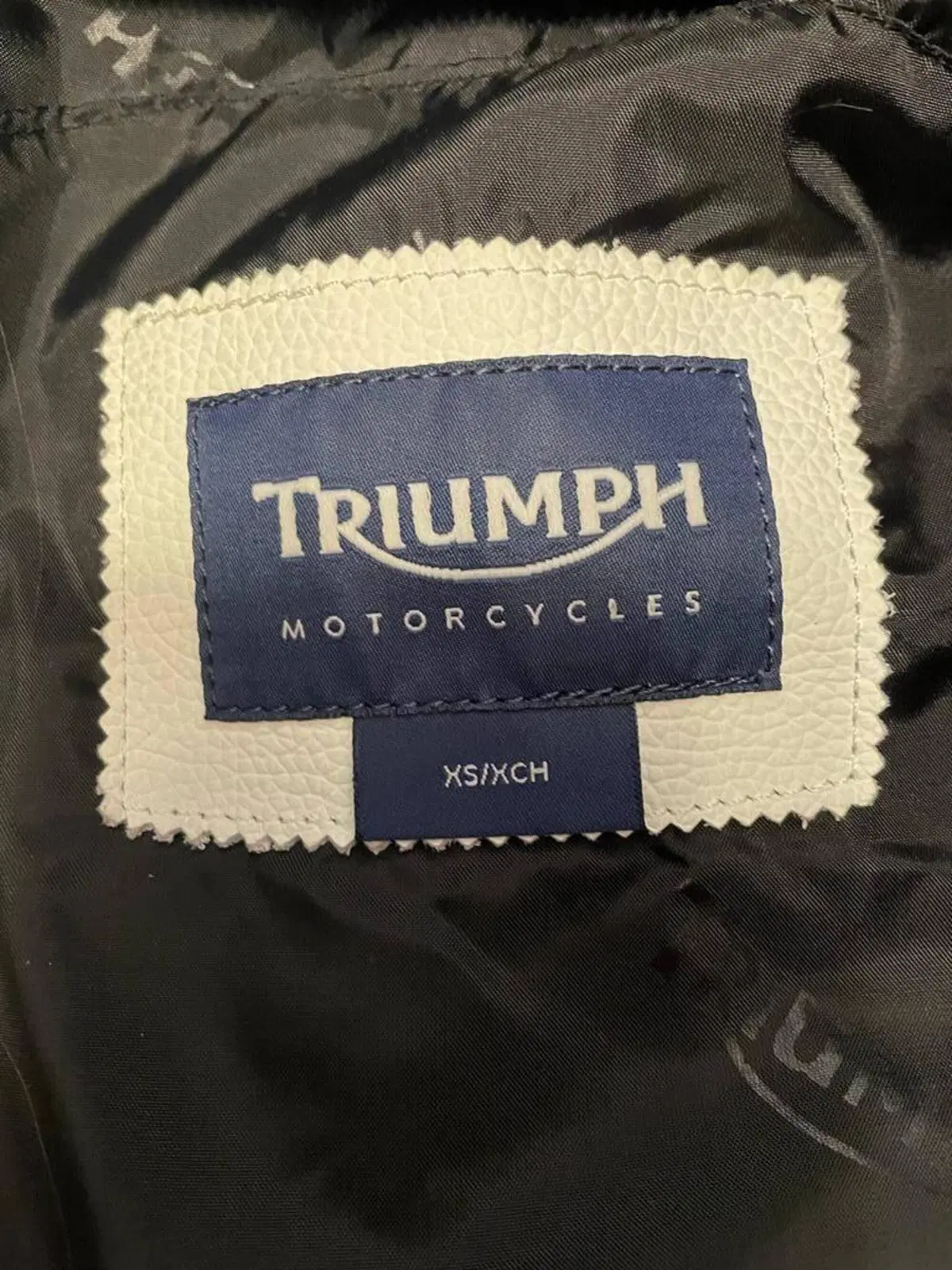 Giubbino in pelle donna originale Triumph – taglia (4)