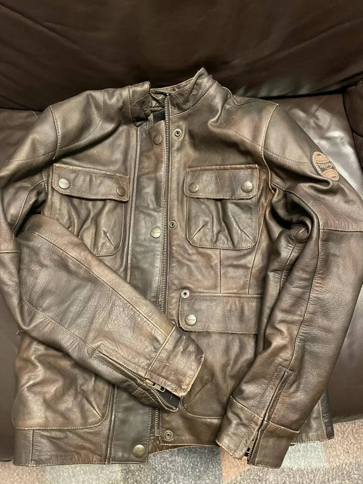 Giubbino in pelle donna originale Triumph – taglia (14)