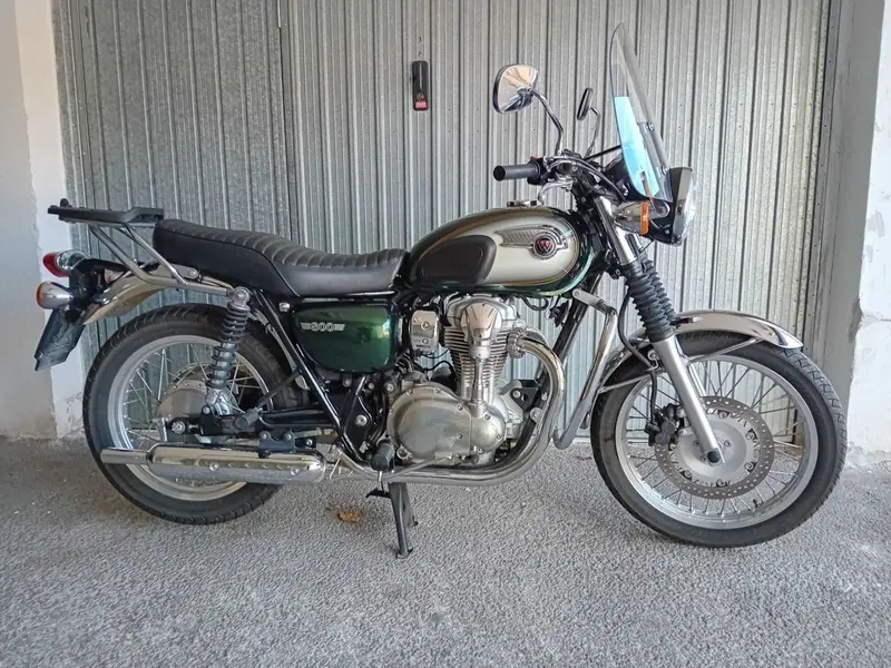Kawasaki W 800 (2010 - 17)