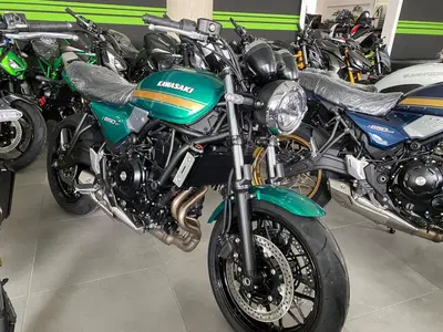 Kawasaki Z 650 RS (2025 - 26) nuova