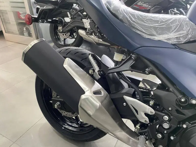 Kawasaki Ninja 500 SE (2024 - 26) (9)