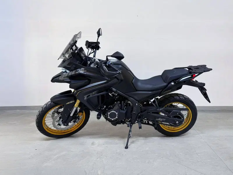 Voge Valico 500DSX (2021 - 24) (3)