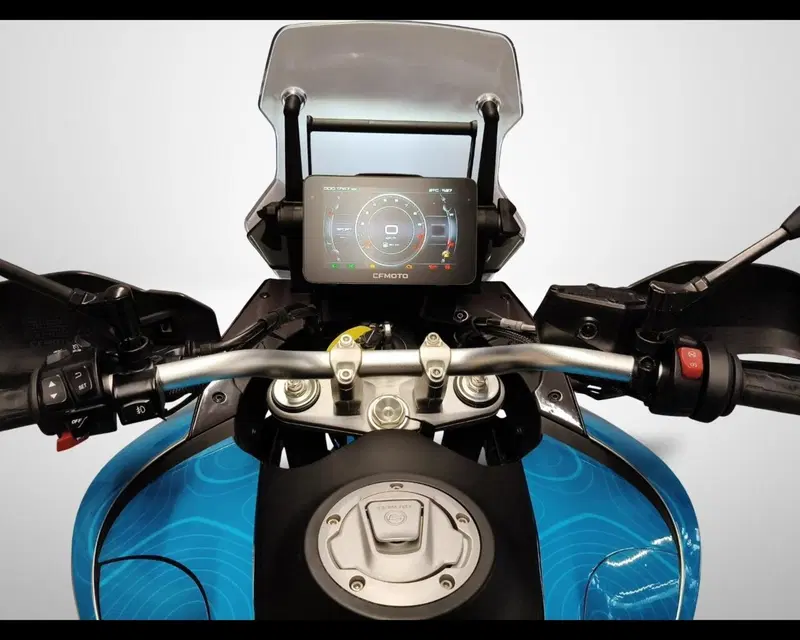 CFMOTO 800MT Touring (2022 - 26) (12)