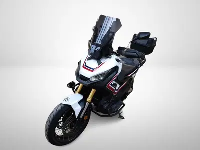 Honda X-ADV 750 (2017) usata