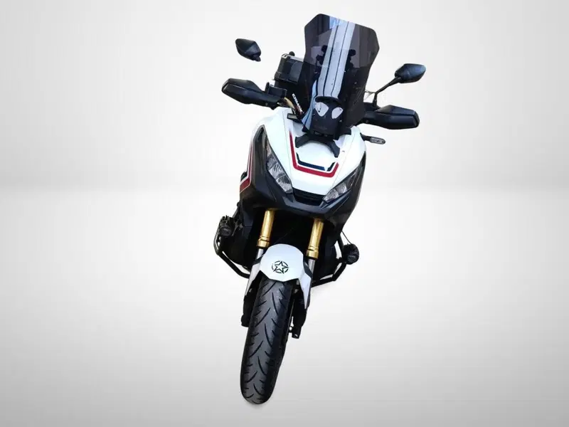 Honda X-ADV 750 (2017) (4)