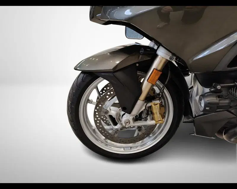 Bmw R 1250 RT (2021 - 25) (8)