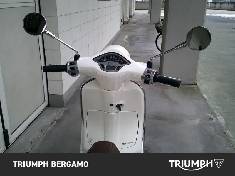 Vespa Primavera 150 3V ie ABS (2016) (7)