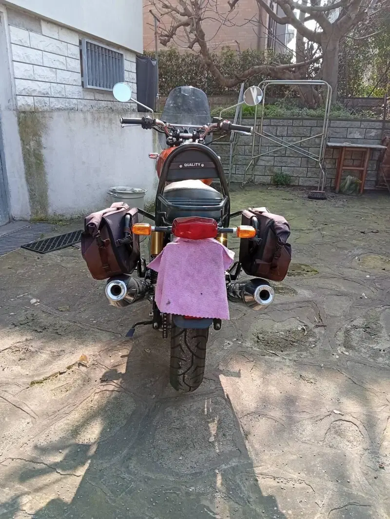 Royal Enfield Interceptor 650 (2021 - 26) (6)