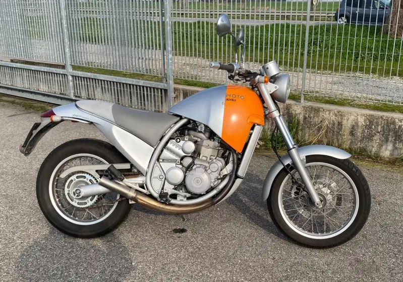 Aprilia Motó (7)