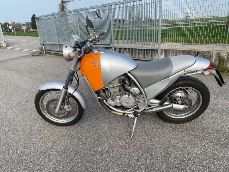 Aprilia Motó (10)