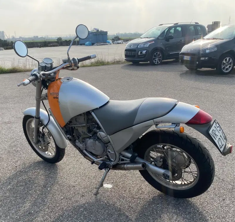 Aprilia Motó (12)
