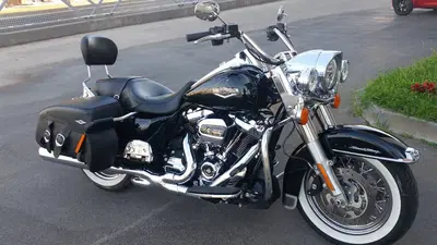 Harley-Davidson 107 Road King Classic (2017 - 18) - FLHRC usata