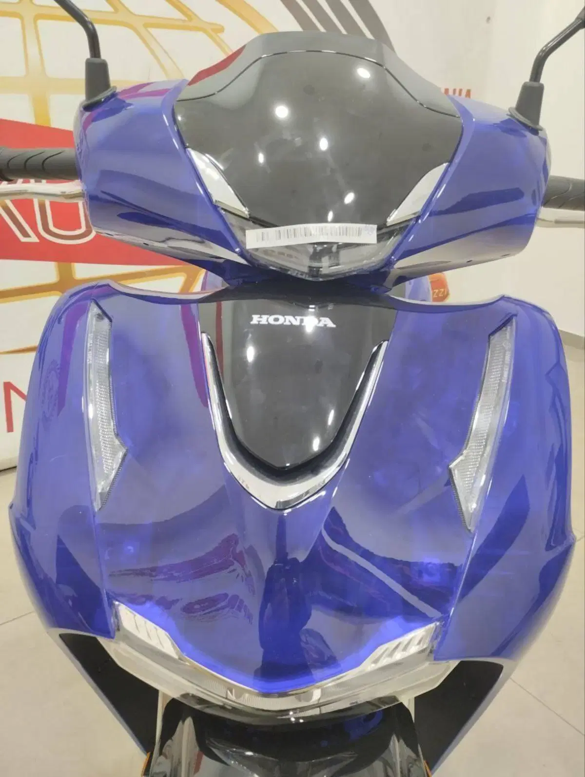 Honda SH 125 Vetro (2026) (6)