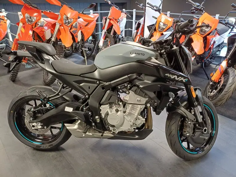 CFMOTO 675NK (2025 - 26) (2)