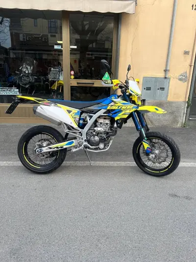 Valenti Racing SM 125 Z (2020 - 22) usata