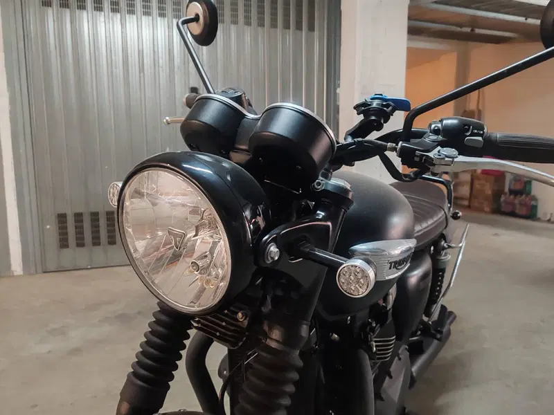 Triumph Bonneville T100 Black (2017 - 20) (3)