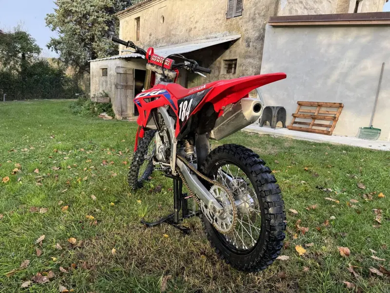 Honda CRF 250R (2023) (4)
