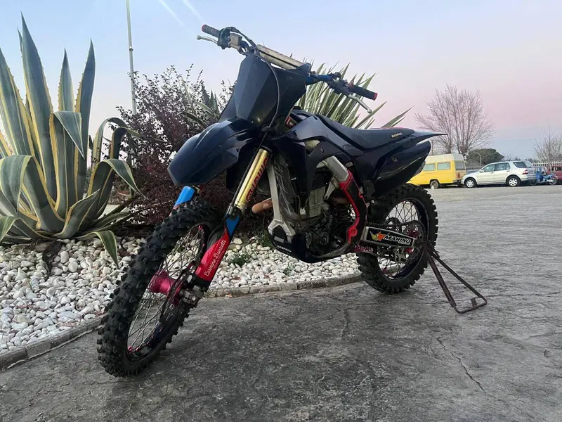 Honda CRF 450R (2017) (10)