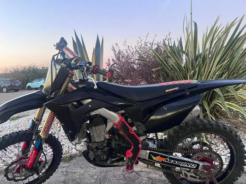 Honda CRF 450R (2017) (11)