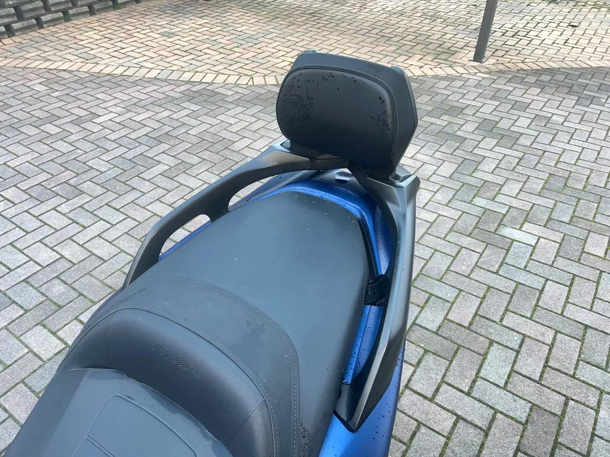 Yamaha T-Max 530 DX (2017 - 19) (10)