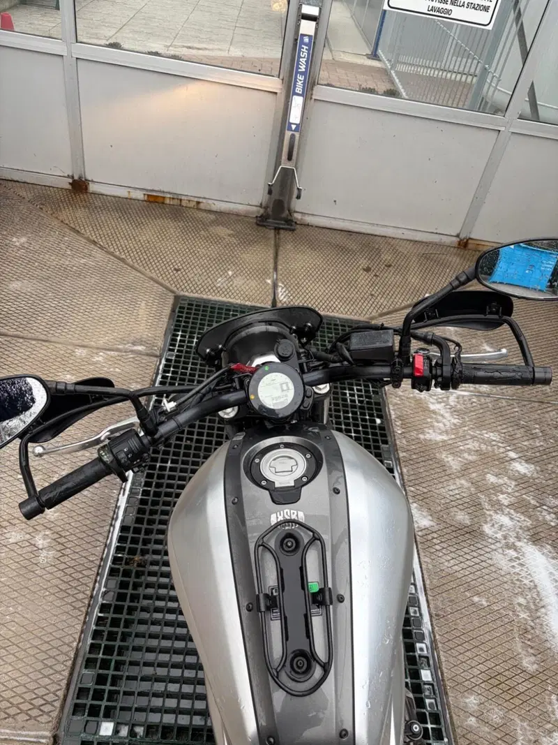 Yamaha XSR 700 ABS (2016 - 20) (6)