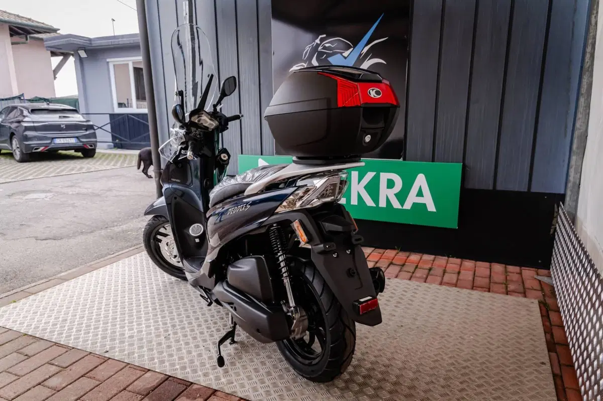 Kymco People 125i S (2021 - 25) (15)