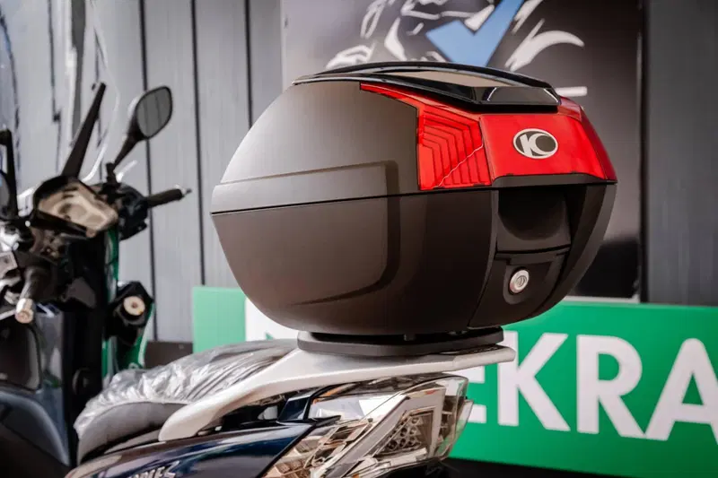 Kymco People 125i S (2021 - 25) (16)