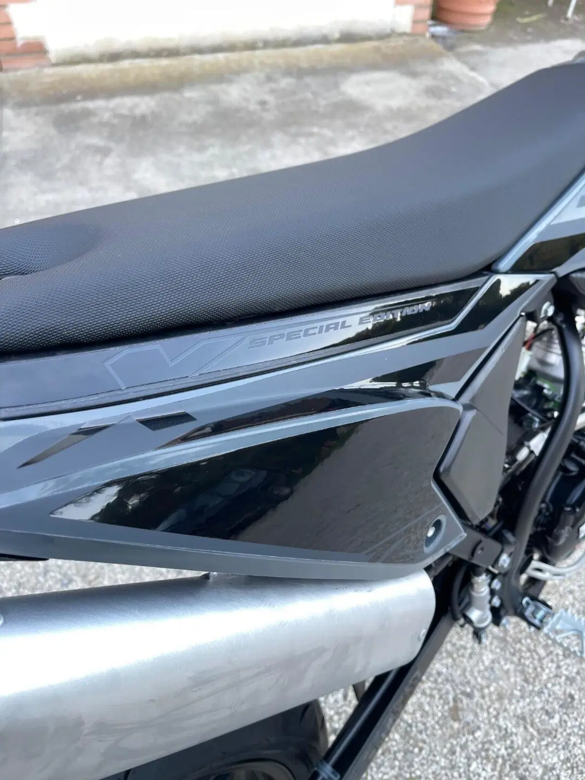 Betamotor RR 50 Motard - X Special Edition (2024 - 26) (3)