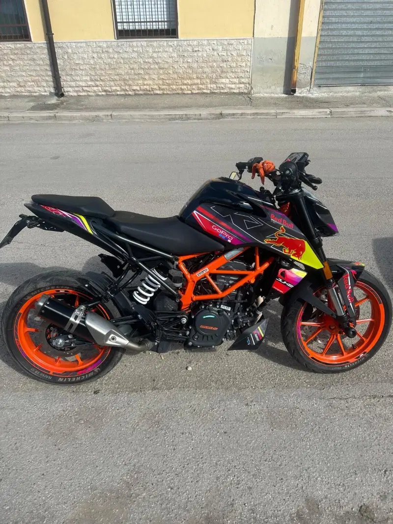 KTM 125 Duke (2021 - 23)