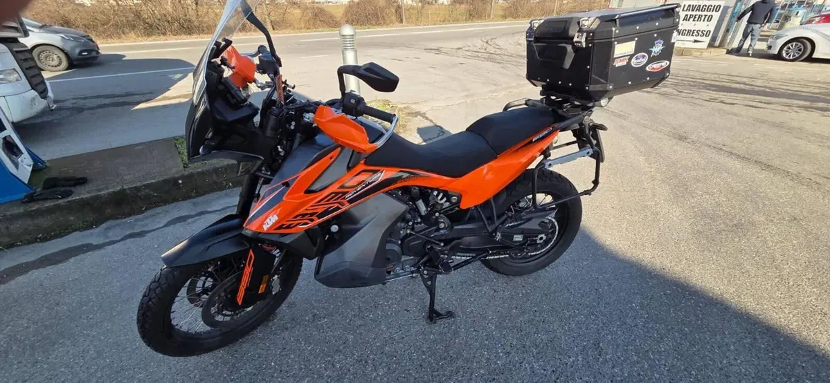 KTM 890 Adventure (2021) (2)