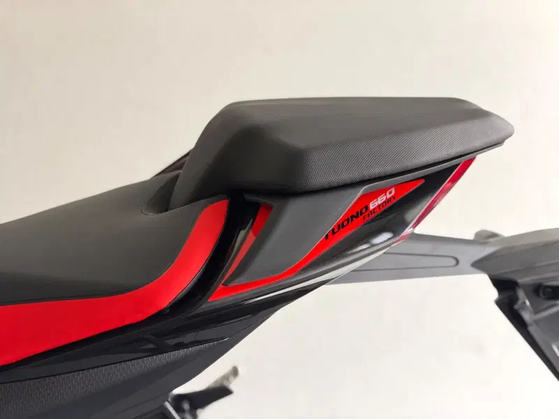 Aprilia Tuono 660 Factory (2025 - 26) (5)