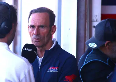 MotoGP 2026. GP di Thailandia. Alberto Puig parla di Pedro Acosta in Ducati: Ha dato priorità alla competitività della moto, scelta rispettabile