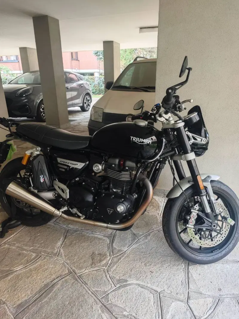 Triumph Speed Twin 1200 (2021 - 24)