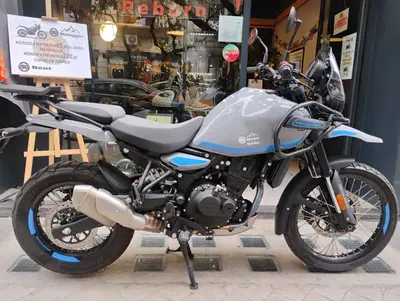 Royal Enfield Himalayan 450 (2024 - 26) usata