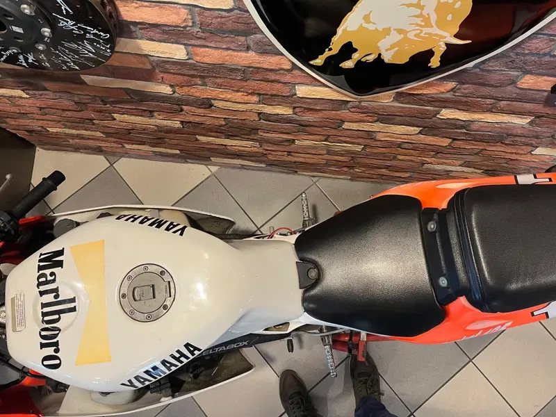 Yamaha TZR 125 R Marlboro Red Rocket (1993 - 96) (7)