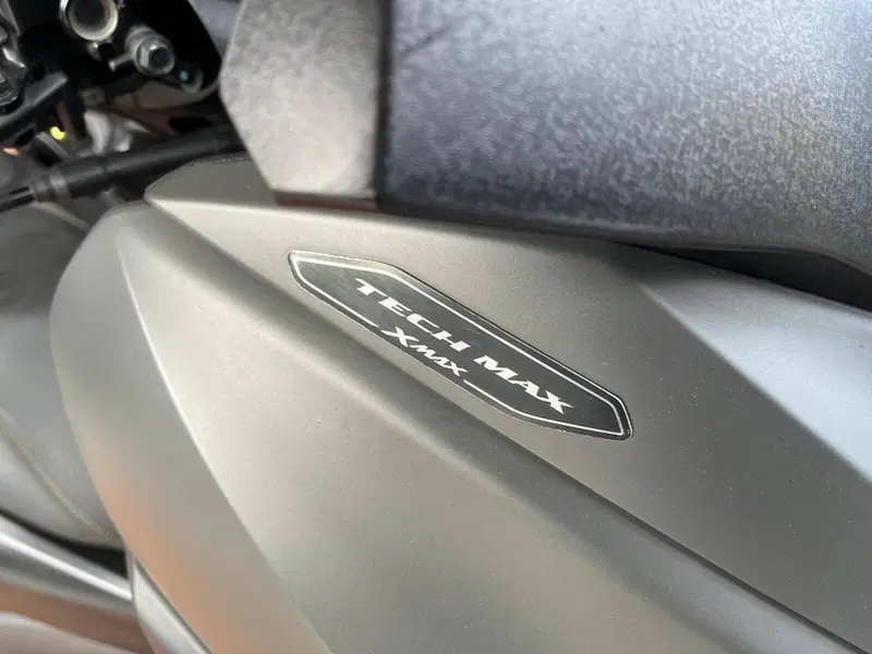Yamaha X-Max 300 Tech Max (2020) (7)