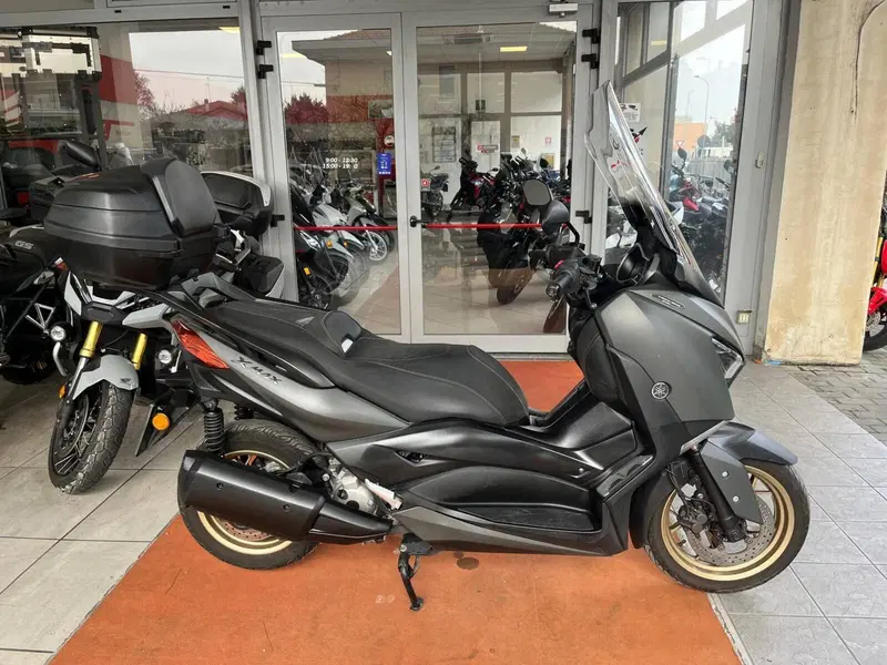 Yamaha X-Max 300 Tech Max (2020)