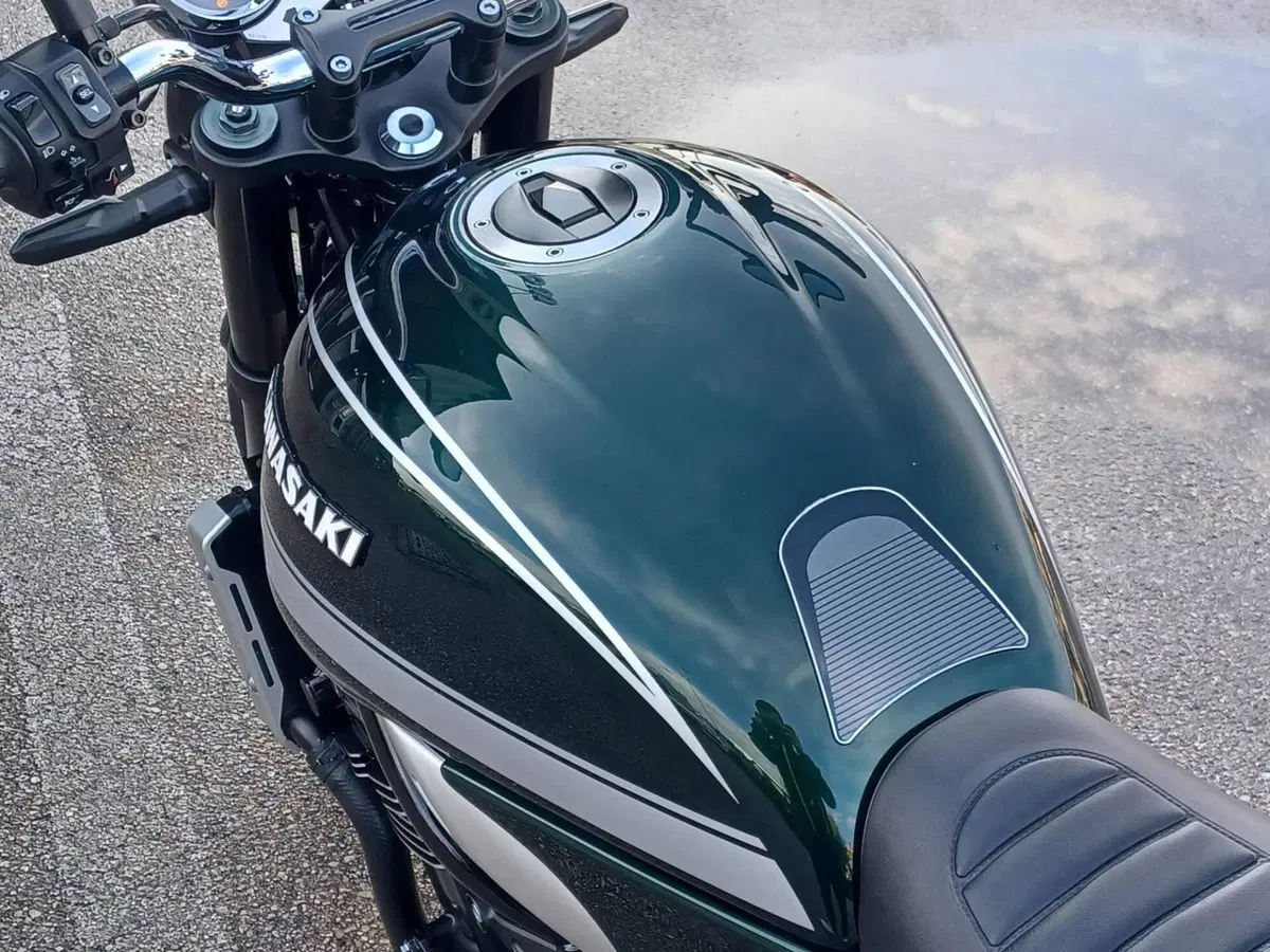 Kawasaki Z 900 RS (2022 - 25) (8)