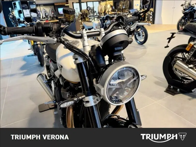 Triumph Speed Twin 1200 (2025 - 26) (6)