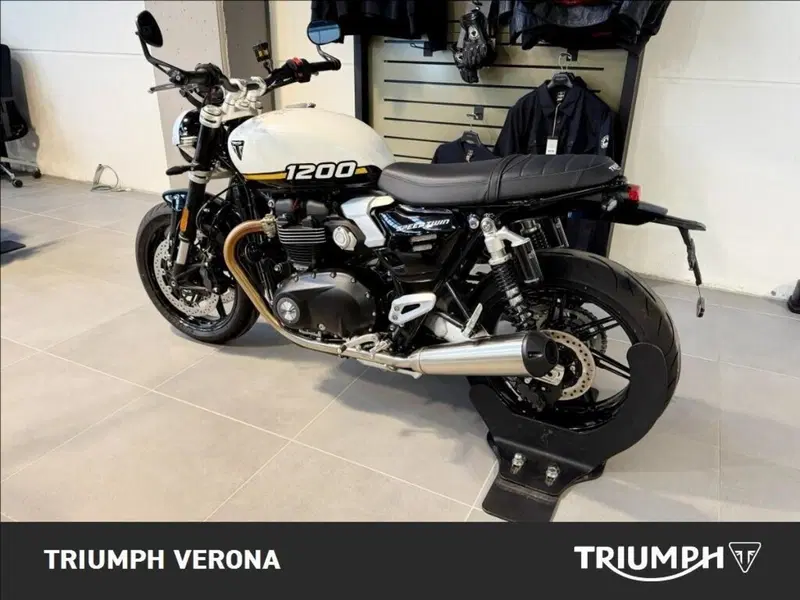 Triumph Speed Twin 1200 (2025 - 26) (7)