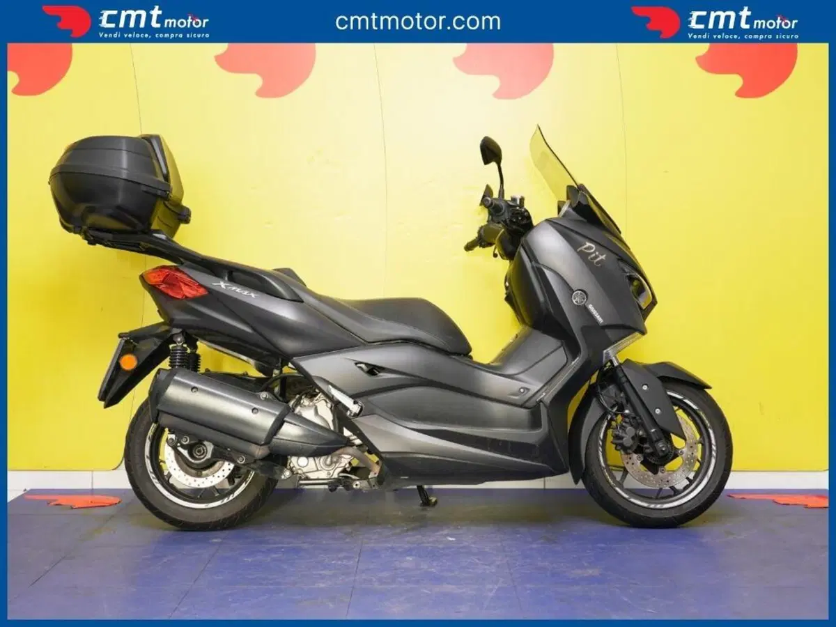 Yamaha X-Max 300 Iron Max (2019 - 20) (2)