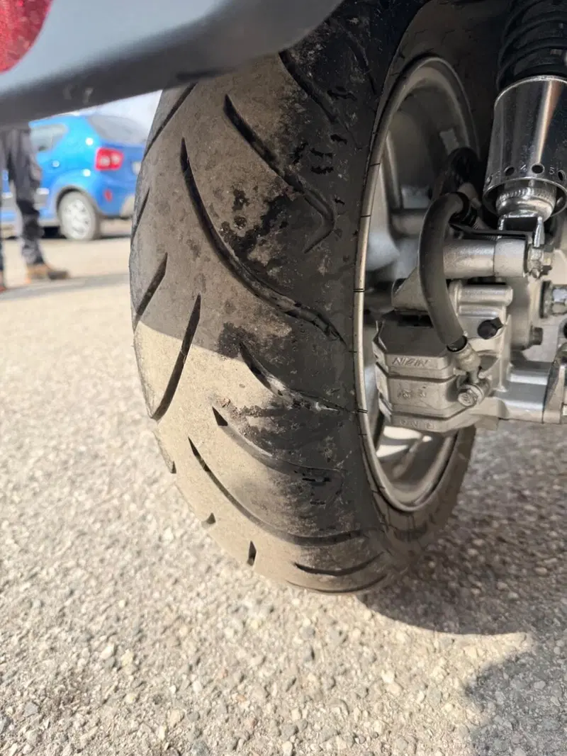 Suzuki Burgman AN 650 Executive ABS (2006 - 12) (5)