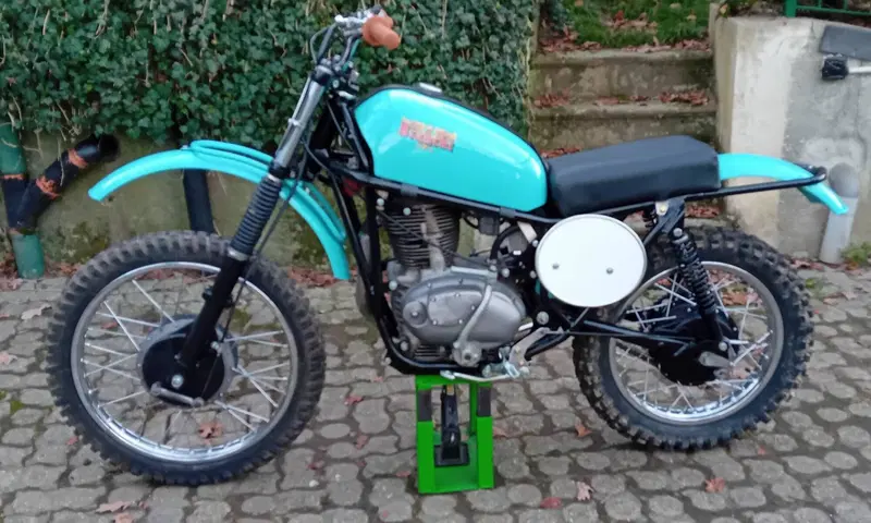 Bianchi Cross 400 (4)