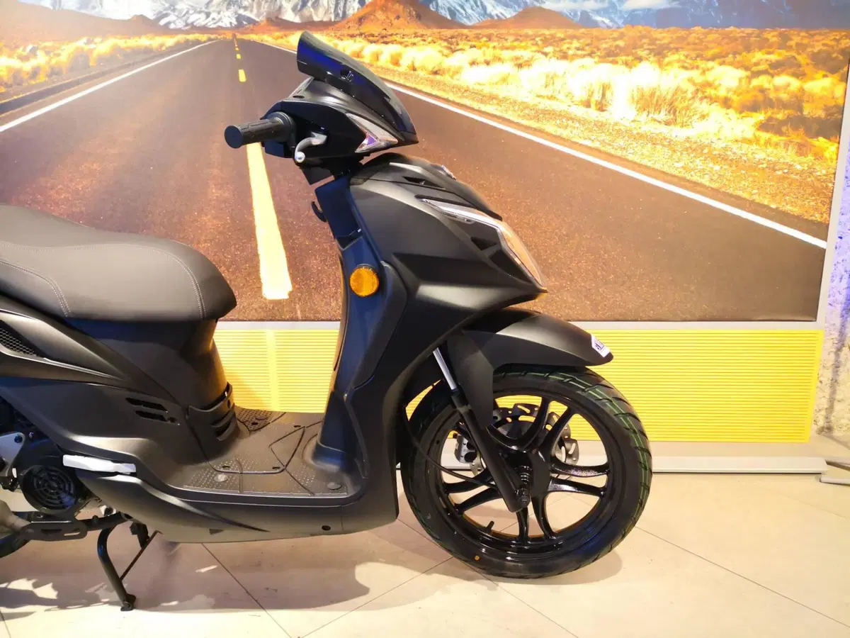 Sym Symphony 125 SR (2026) (4)