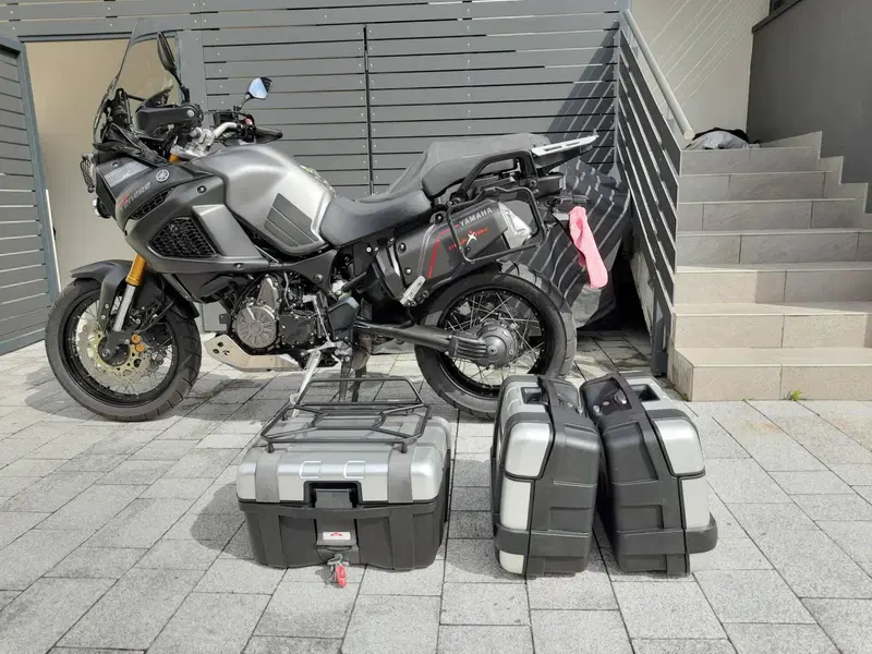 Yamaha XT1200ZE Super Ténéré (2015 - 16) (11)