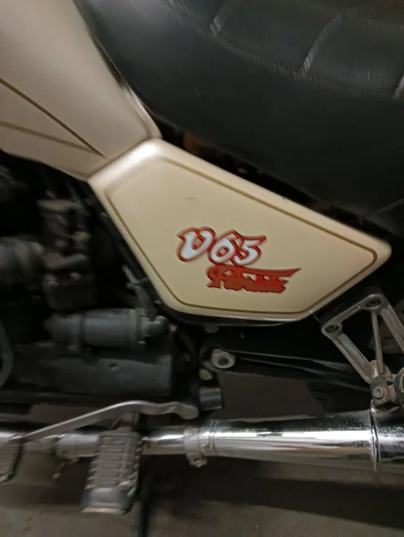Moto Guzzi V65 FLORIDA (5)
