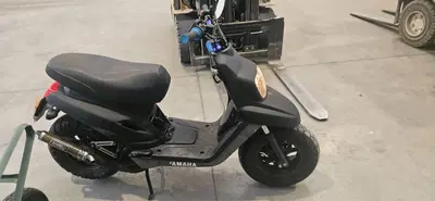 Yamaha Bw's 50 Naked (2008 - 17) usata